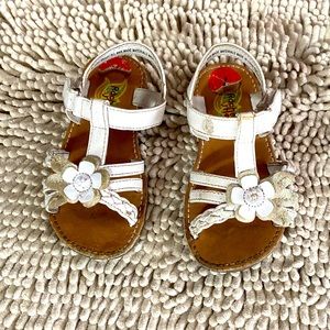 Rachel shoes white with flowers